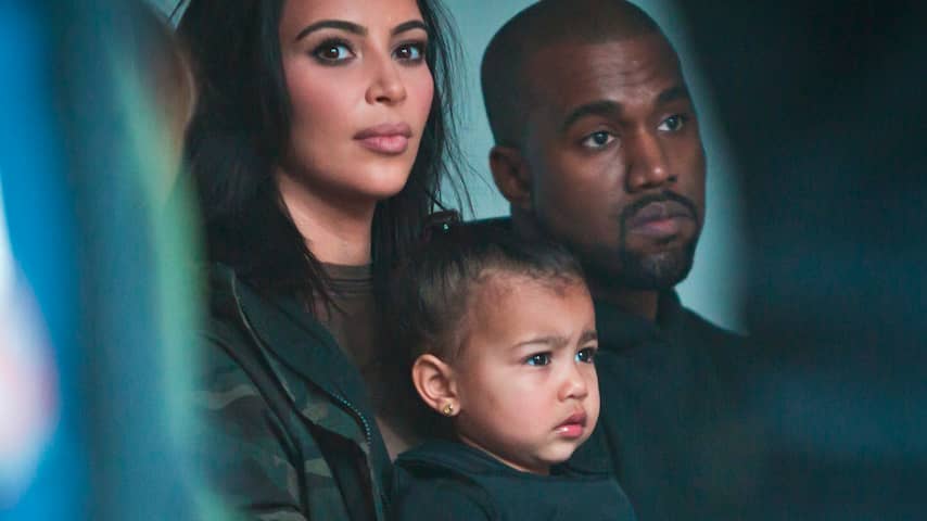 Rechtszaak verlovingsvideo Kim Kardashian gaat door | Achterklap | NU.nl