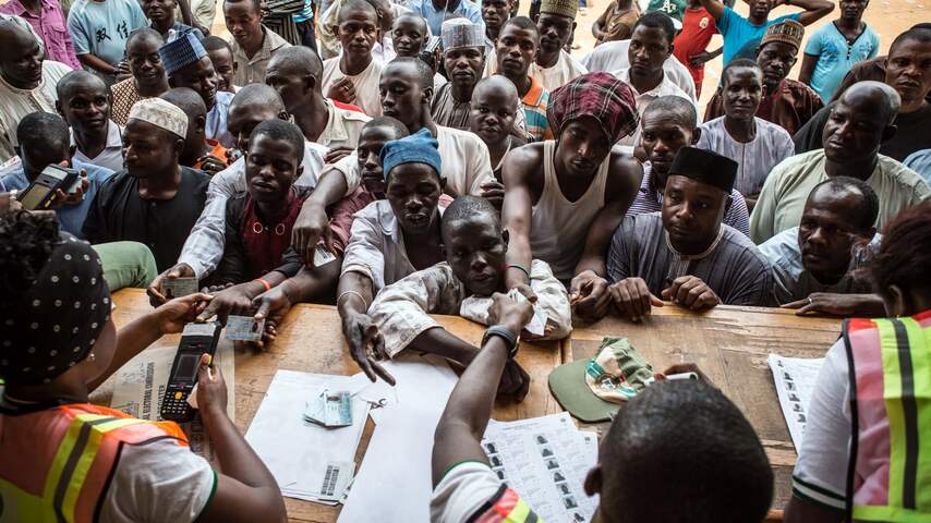 Tegenstander zittende president aan kop bij verkiezingen Nigeria