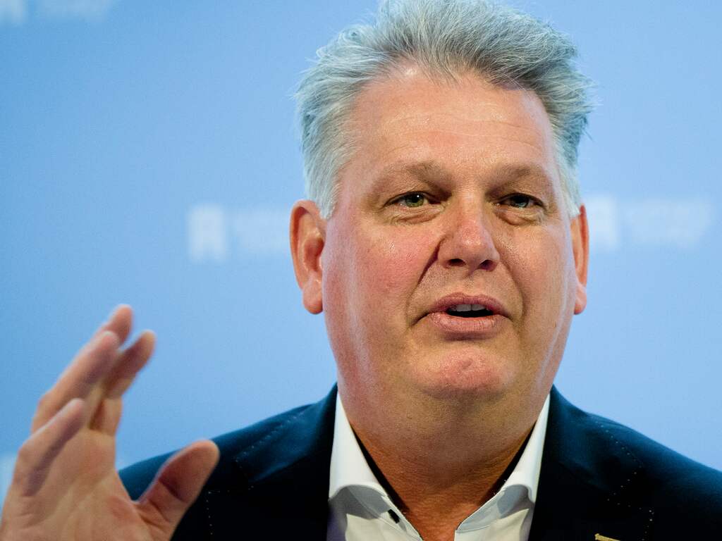 OM eist half jaar cel tegen oud-PVV'er Brinkman voor lekken politie-informatie
