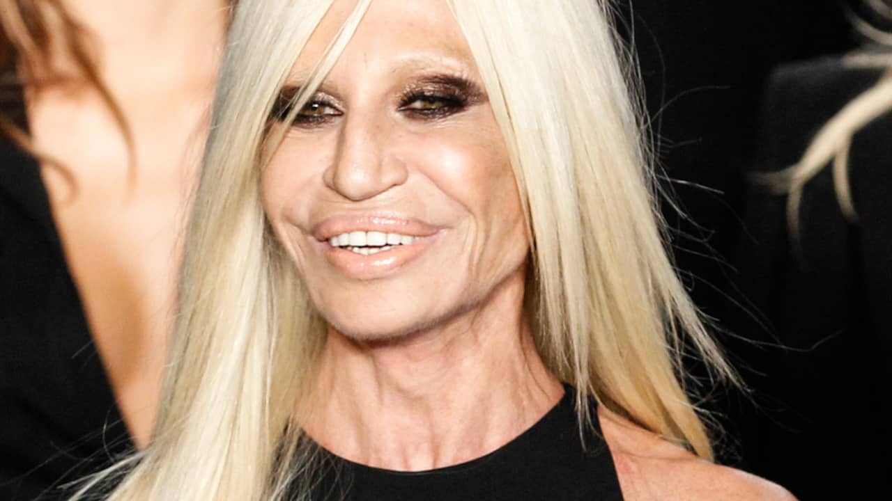 Donatella Versace is nieuw gezicht van Givenchy | Lifestyle | NU.nl