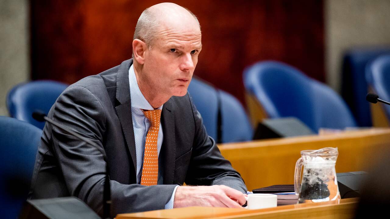 Kabinet verlengt coronasteun niet na september en past huidig pakket