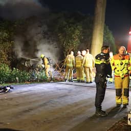 Twee doden door ongeluk in Ermelo, auto botste op boom en vloog in brand