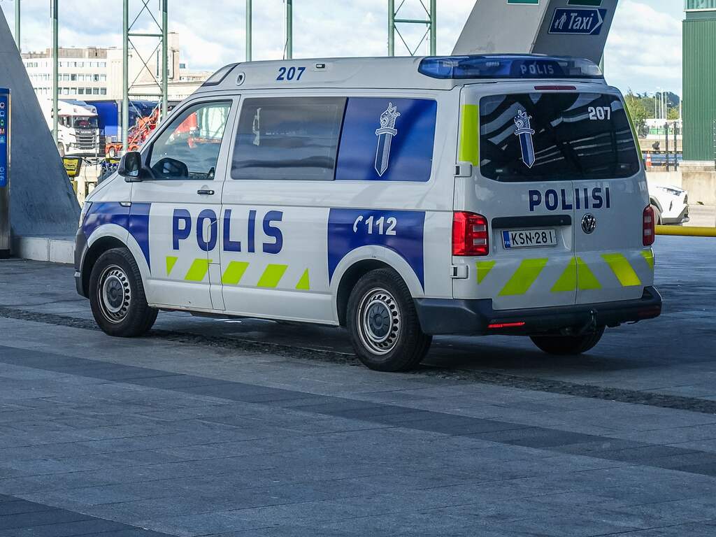 Drie 12-jarigen gewond na schietpartij op Finse school, minderjarige schutter vast