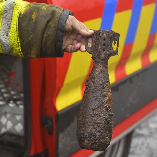 WO II-munitie ontploft door natuurbranden in België, vuur is ingedamd