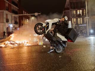 Van protest tot gerichte schoten: zo verliepen de 2G-rellen in Nederland