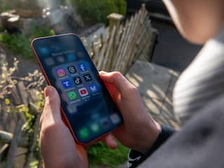 Britse kinderen onder de 16 jaar mogen vanaf 2027 niet meer op sociale media