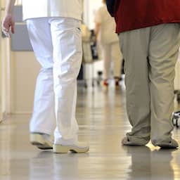 Verpleegkundige verslavingskliniek geschorst na relatie met patiënt