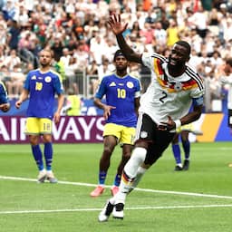 Debutant Curaçao en Advocaat beginnen WK met afstraffing tegen Duitsland