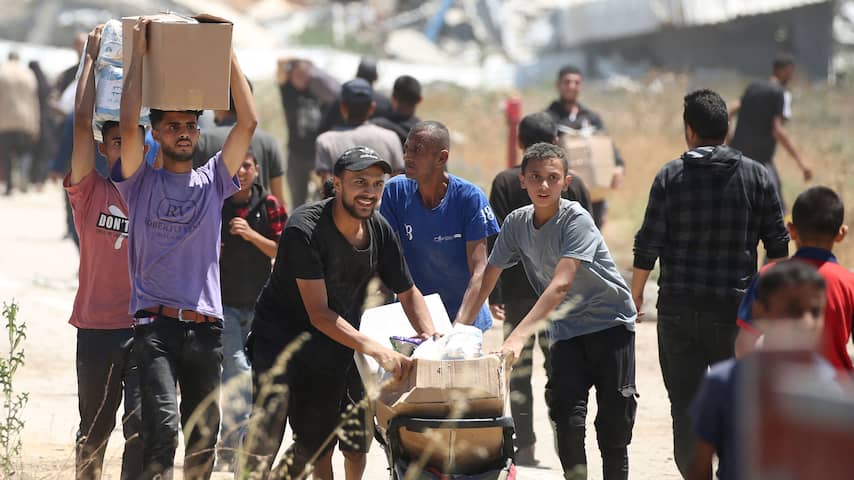 Opnieuw veel doden bij beschietingen rond wachtrij voor voedselpunt in Gaza | Spanningen Midden-Oosten | NU.nl
