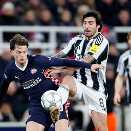 Live Champions League | PSV beleeft dramatische eerste helft in Newcastle