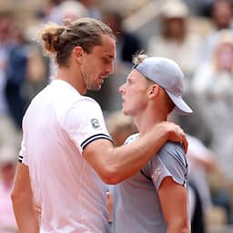 Jesper de Jong kan niet stunten tegen Zverev en strandt op Roland Garros