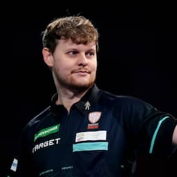 Live WK darts | Doets plaatst zich als negende Nederlander voor tweede ronde