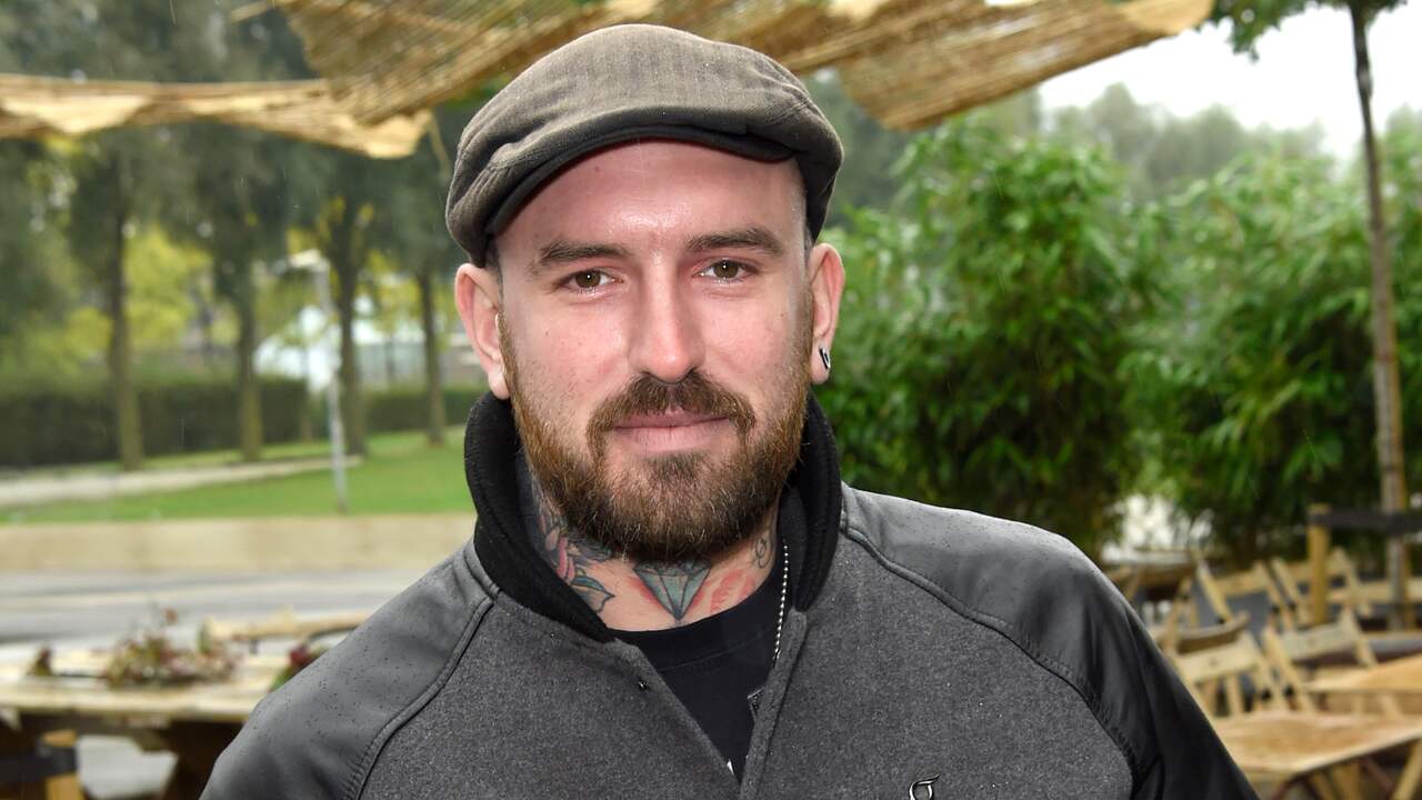 Lichaam Gevonden In Water Arnhem Mogelijk Vermiste Zanger Ben Saunders Lichaam Gevonden In Water Arnhem Mogelijk Vermiste Zanger Ben Saunders