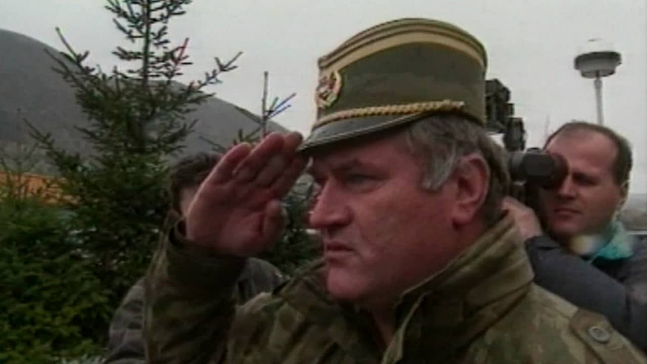 Oorlogsmisdadiger Mladic overleden: bekijk beelden uit zijn leven