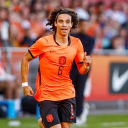 Zechiël sluit na uitstapje naar Jong Oranje maandag weer aan bij selectie Xavi