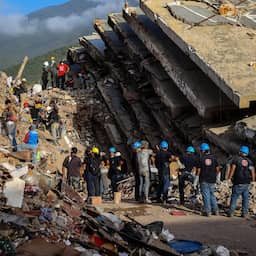 Nederlands USAR-team weer terug uit Venezuela: 'Alles is kapot en stuk'