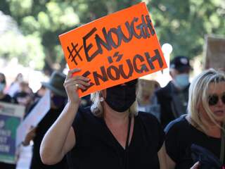 Waarom gelden in Australië en Nieuw-Zeeland nog strenge coronamaatregelen?