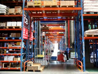 distributiecentrum pakketten