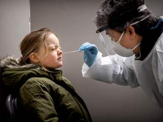 RIVM: 'De storm komt, we moeten ons niet in slaap laten sussen door daling'