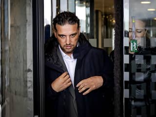 Ali B laat van zich horen na kritiek op rol als gastspreker: 'Gaat over ondernemen'