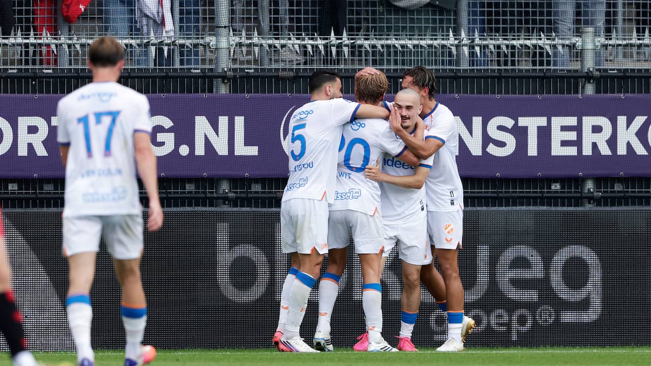 FC Utrecht boekt bevrijdende zege op Excelsior, Heerenveen niet langs Telstar