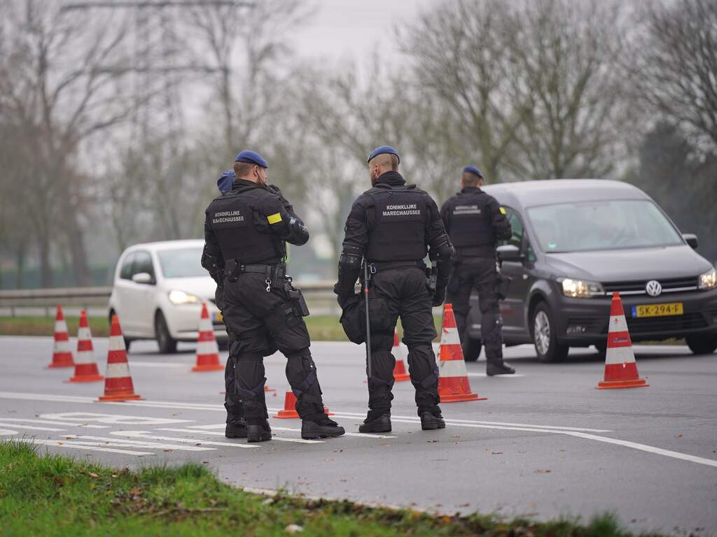 Twintig arrestaties na controles rond verboden demonstratie in Nijmegen