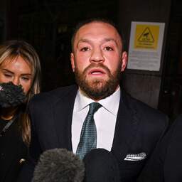 Kooivechter Conor McGregor (37) keert vijf jaar na beenbreuk terug in de UFC