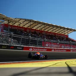 Live F1 | Verstappen snel in Q1 op Madring, maar Lawson nóg sneller