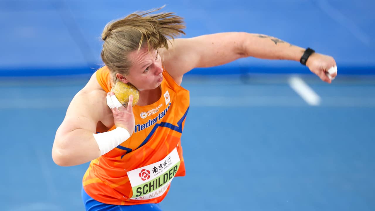 Kogelstootster Jessica Schilder verovert zilver bij WK indoor | Sport