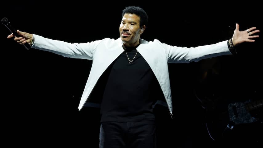 Lionel Richie ondergaat ingreep vanwege hartritmestoornis