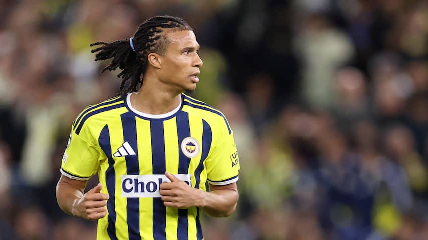 Aké staat weken aan de kant bij Fenerbahçe en mist mogelijk interlands Oranje