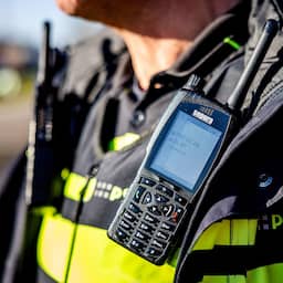 Vrachtwagen die op A1 werd klemgereden vervoerde vermoedelijk drugs