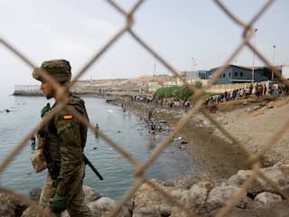 Volgens Spanje zijn 25.000 migranten terug in Marokko na bestorming Ceuta