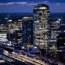 Kamer stemt in met versoepeling strenge bonusregels voor bankmedewerkers