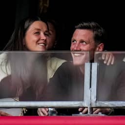 Oranje-international Wout Weghorst verloofd met jeugdliefde Nikki van Esch: 'Yes'