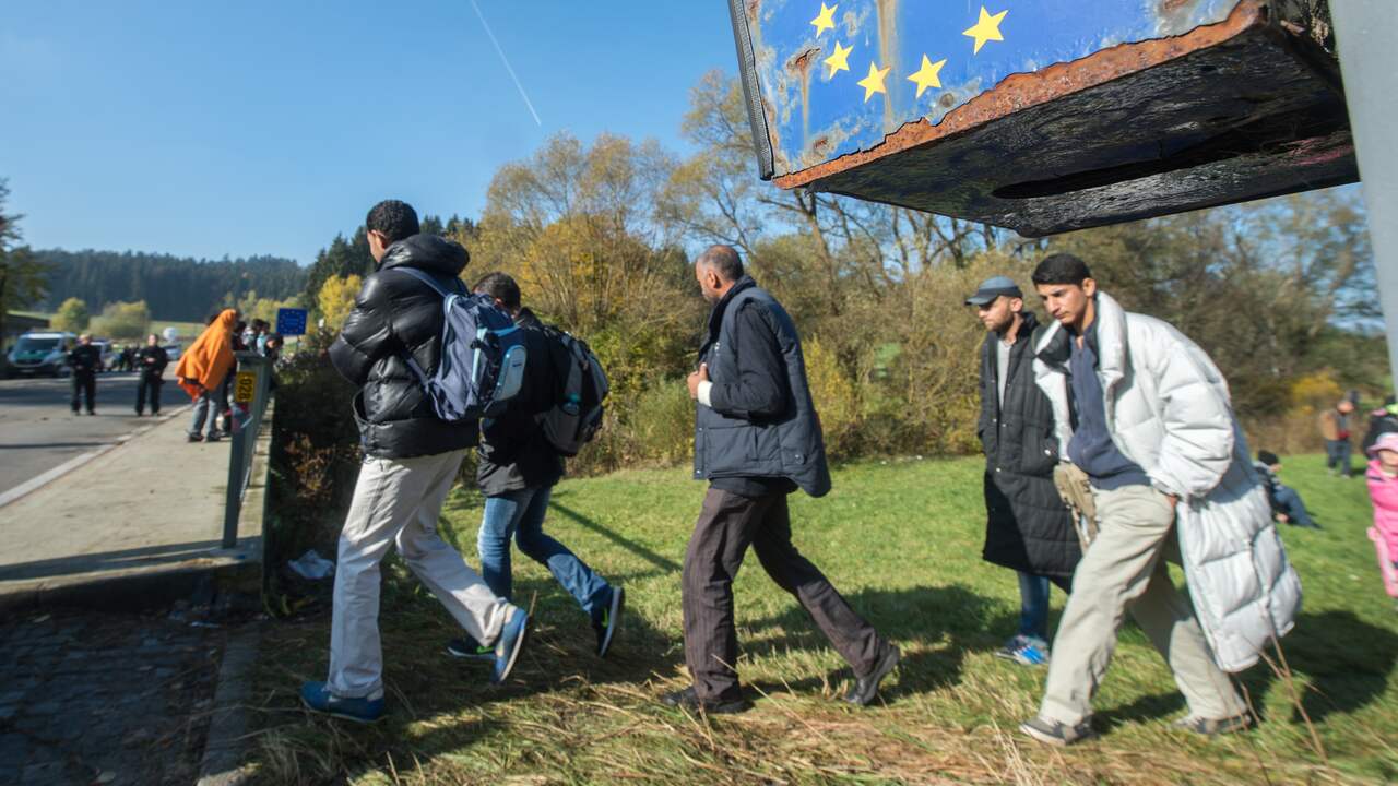 Meer Turken vragen asiel aan in Duitsland | Buitenland | NU.nl