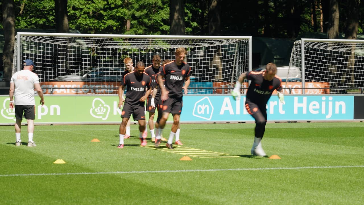 Video | Zes potentiële WK-spelers van Oranje trainen in Zeist