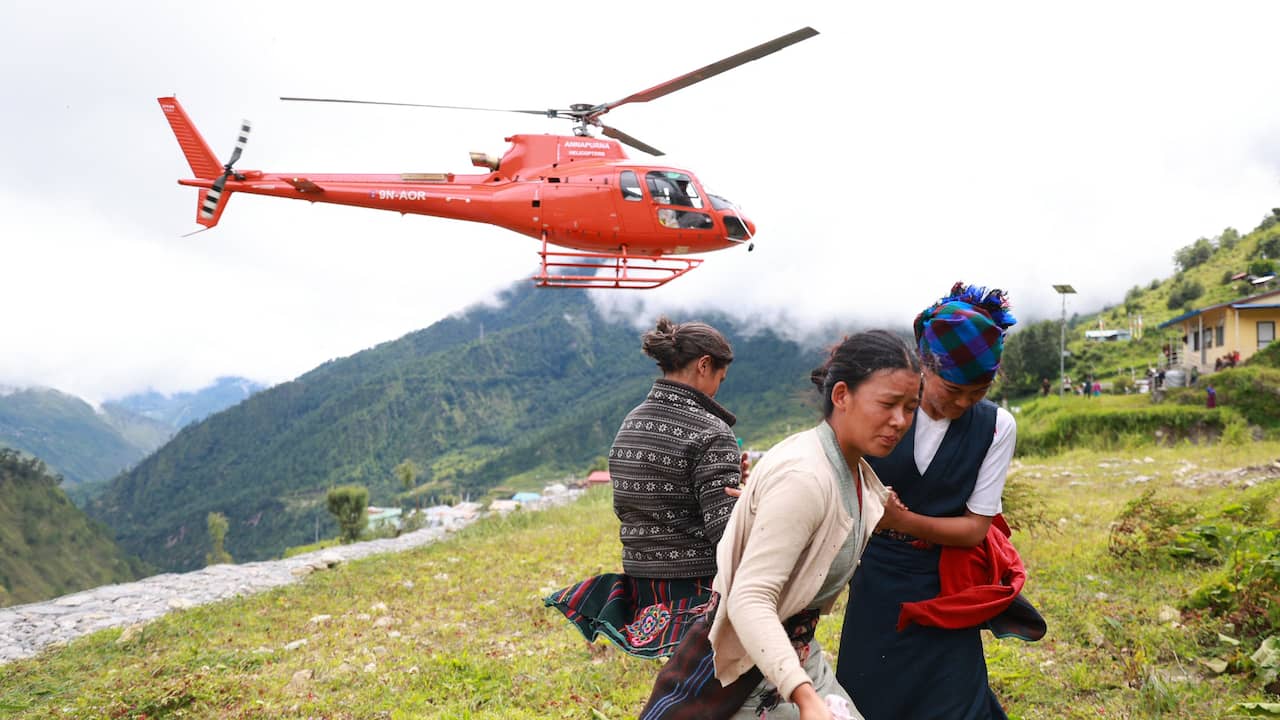 Foto bij Veel obstakels voor hulp in Nepal: 'Gaat jaren duren tot alles weer op de rit is'