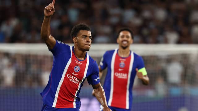 Doué krult bal langs keeper en bezorgt PSG Super Cup