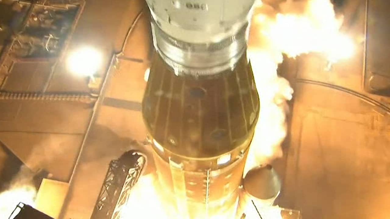 NASA lanceert krachtigste raket ooit naar de maan | NU.nl