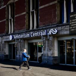 Na twee jaar hinder is westelijke entreetunnel van Amsterdam Centraal weer open