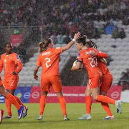 Live WK-kwalificatie | Oranjevrouwen hopen op wonder in Alme