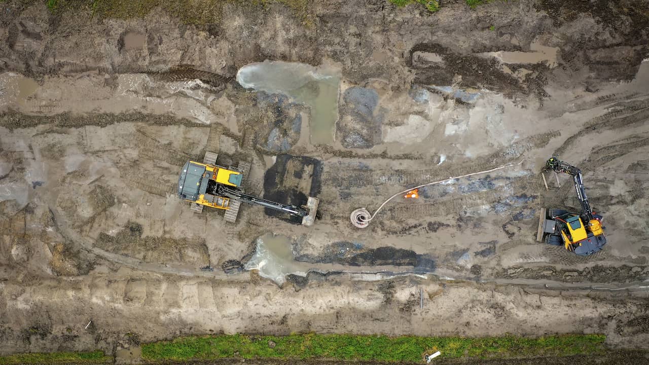overal-liggen-staalslakken-vervuilend-materiaal-op-zeker-115-plekken