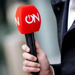 Letschert spreekt dinsdag met directeur van zwaar bekritiseerde omroep ON!
