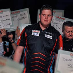 Darter Van Trijp mijdt UK Open vanwege naweeën ongeluk: 'Bang om te huilen'