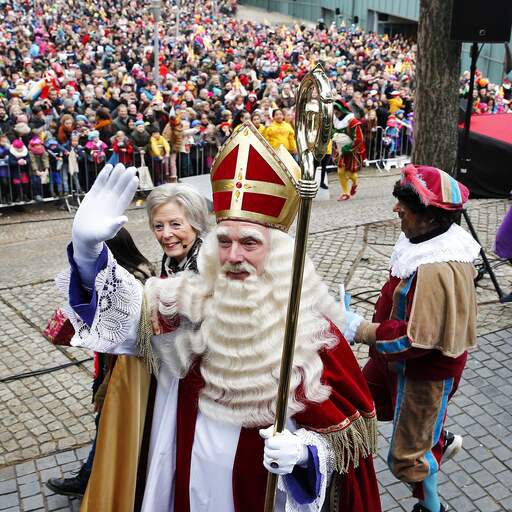 Illustratie bij: Praat mee | Sinterklaas krijgt een opvolger: wie moet het worden?