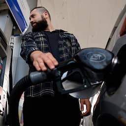 VS gaat eerder over op winterbenzine om prijs aan de pomp te drukken