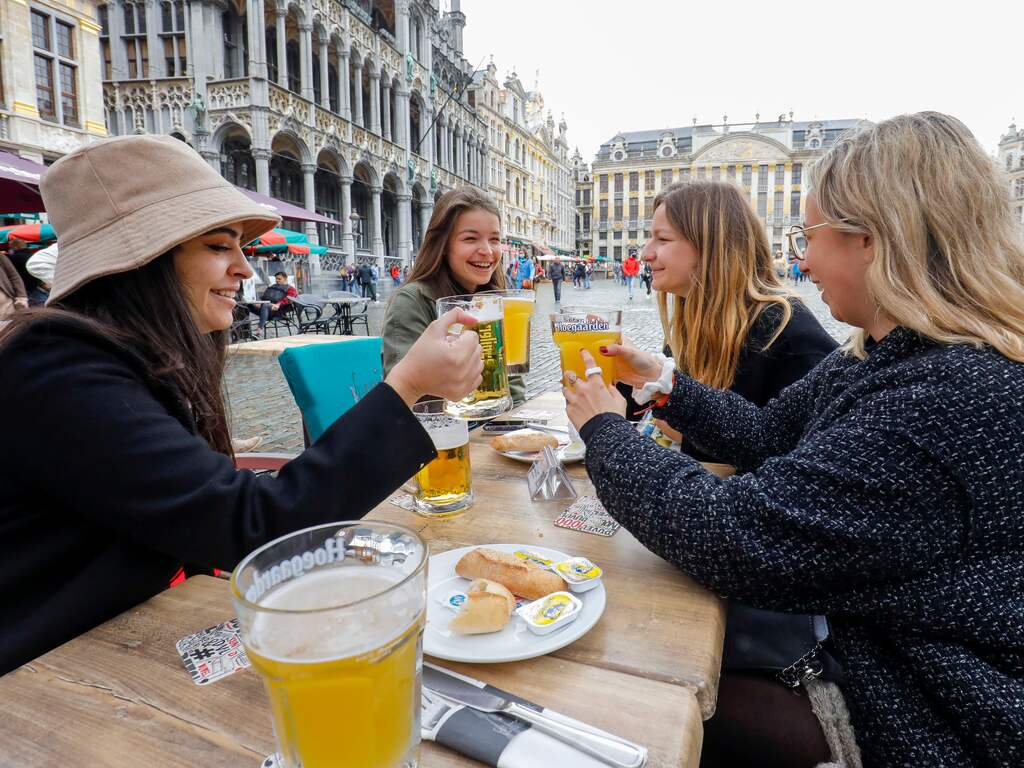 Bier drinken in Brussel