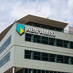 150 ABN AMRO-werknemers leggen dinsdag werk neer tegen kabinetsplannen