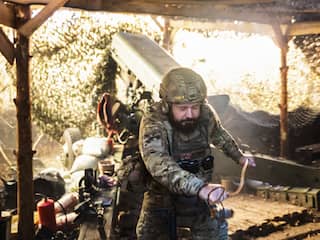 Oekraïne hervat offensief op Russische olieraffinaderijen, Rusland meldt aanval